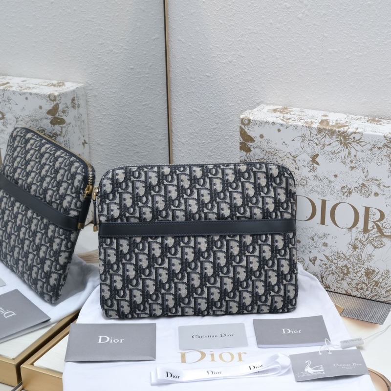 D*or clutch bags